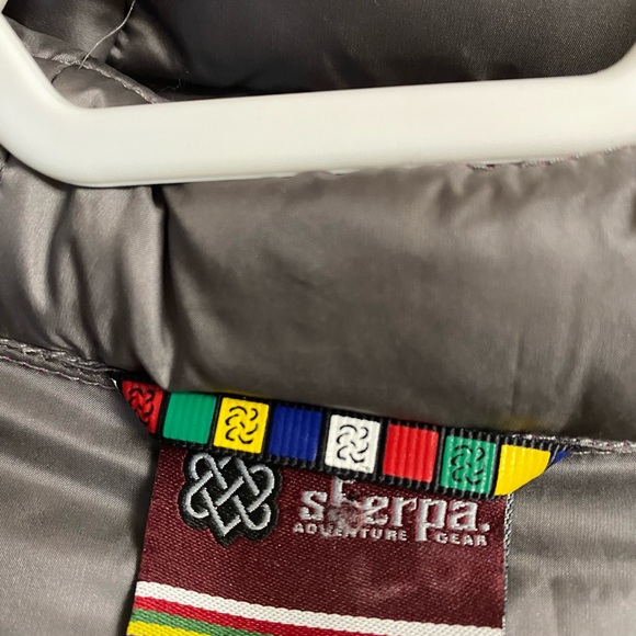 Sherpa Adventure Gear Nangpala Hooded
Down Jacket Colour Wine - Picture 9 of 13